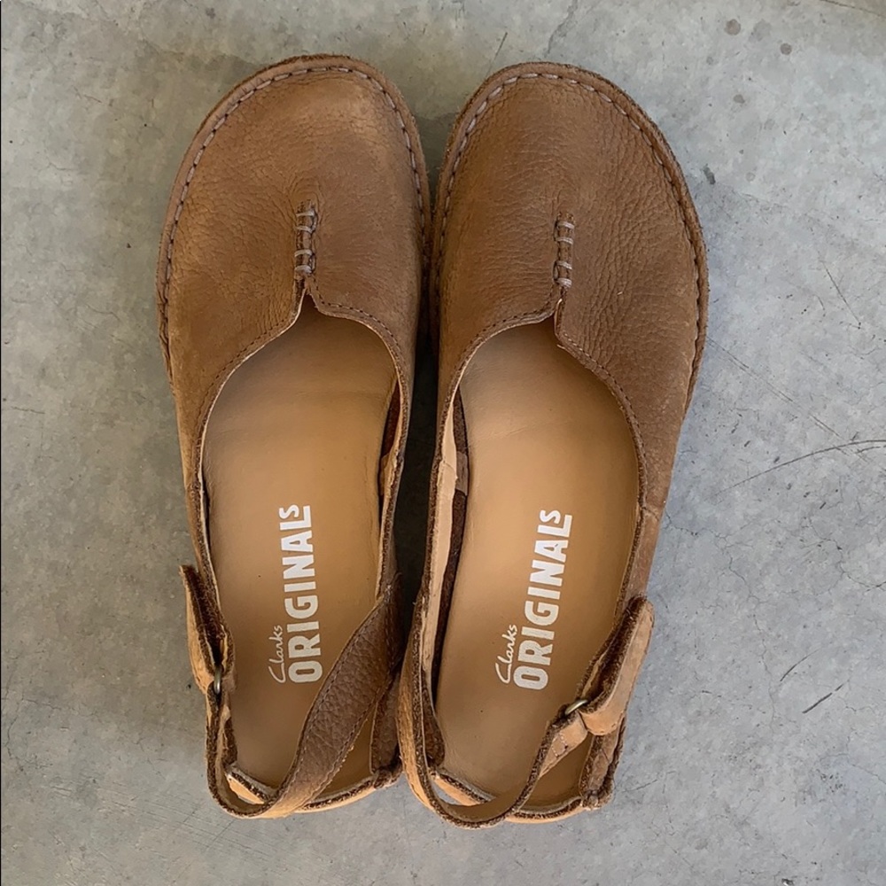 Clark’s leather moccasin-like shoes. Size 6.